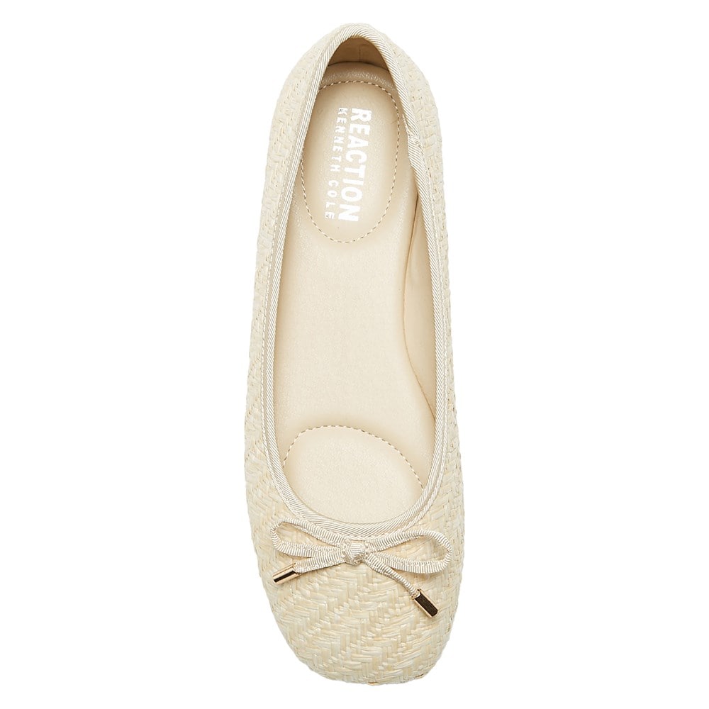 Kenneth Cole Reaction Women's Elstree Flat | Famous Footwear