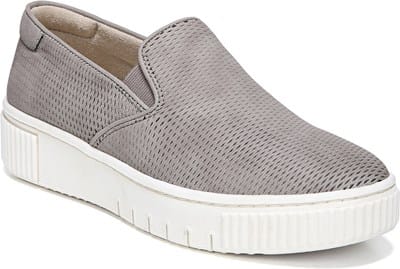 Women's Tia Slip On Sneaker - Mushroom
