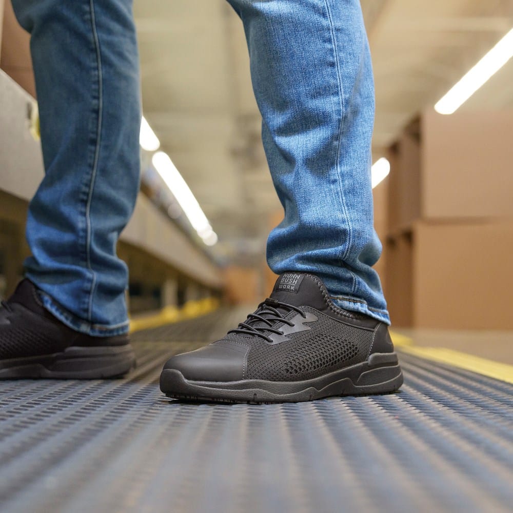 Nunn Bush Men's Grazie Work Splash Guard Oxford | Famous Footwear