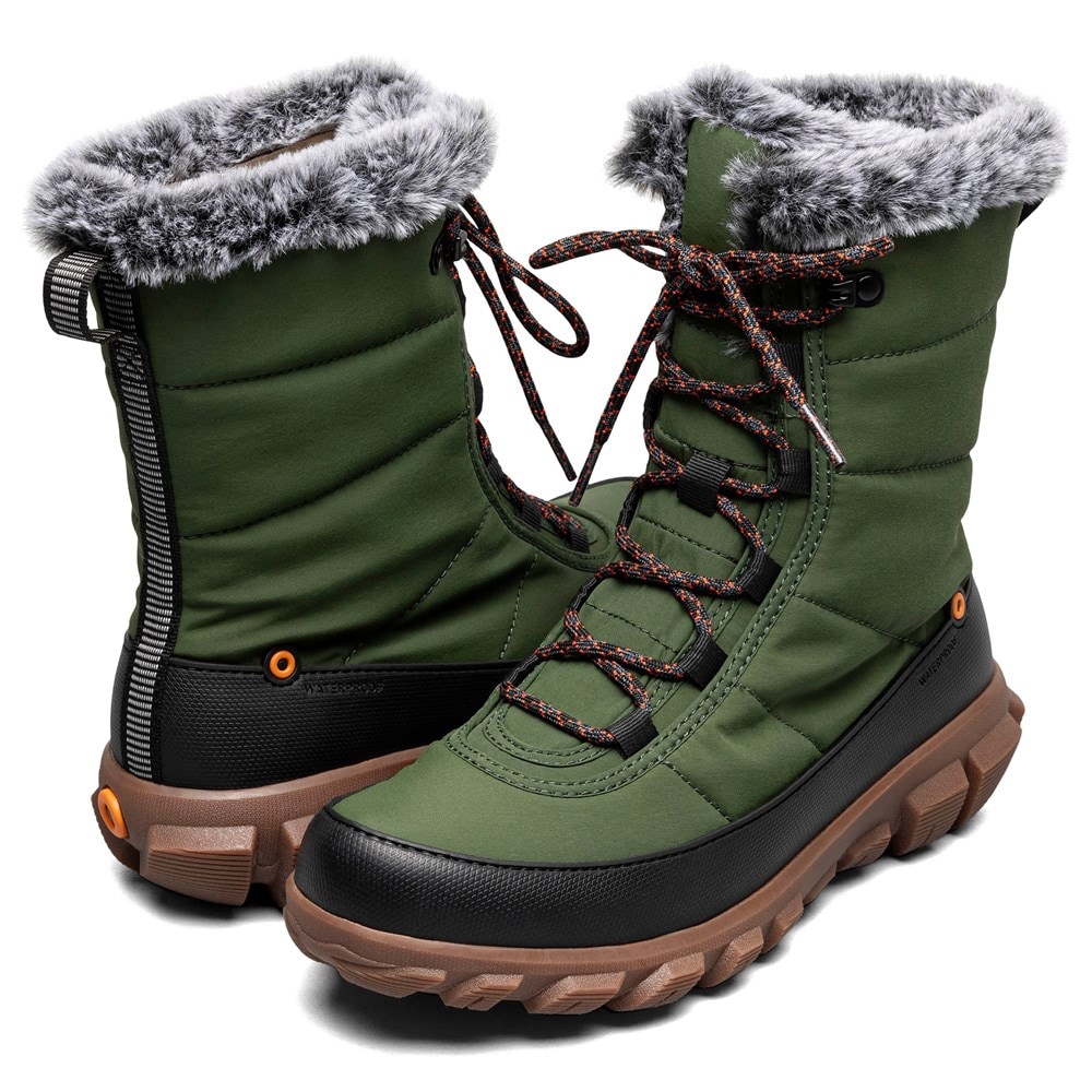 Bogs Women's Cedar Quilt Waterproof Boot | Famous Footwear