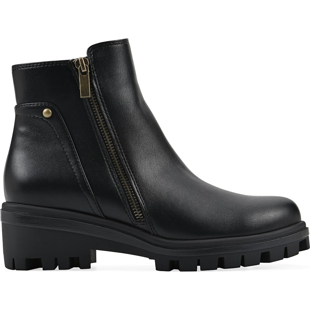 White Mountain Women's Tahj Lug Sole Bootie Famous Footwear