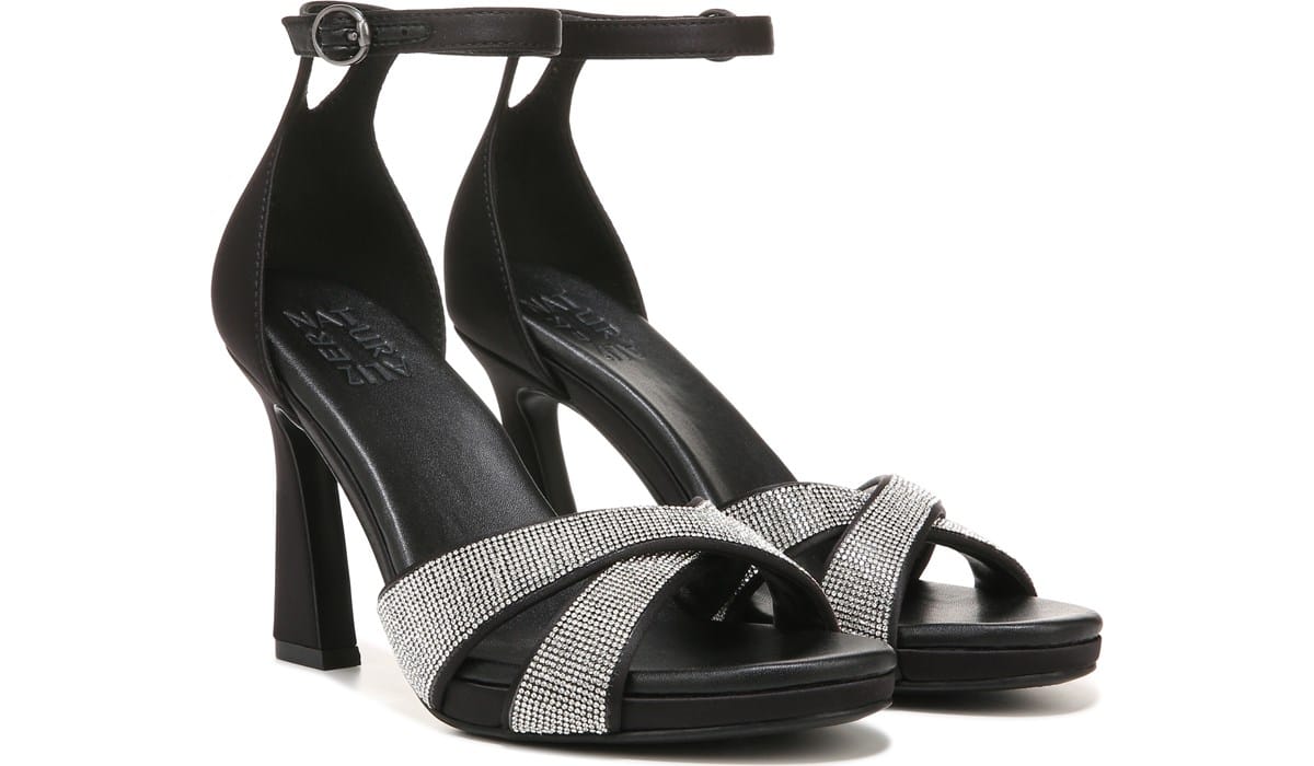 https://www.famousfootwear.com/product/naturalizer-womens-lizbeth-2-medium-wide-dress-sandal-5272811/black-fabric-61833