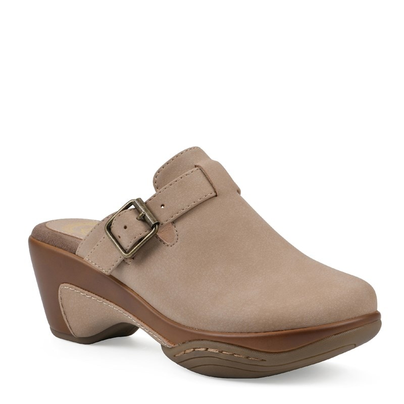 White Mountain Women's Viewed Wide Clog Shoes (Sand) - Size 8.5 W