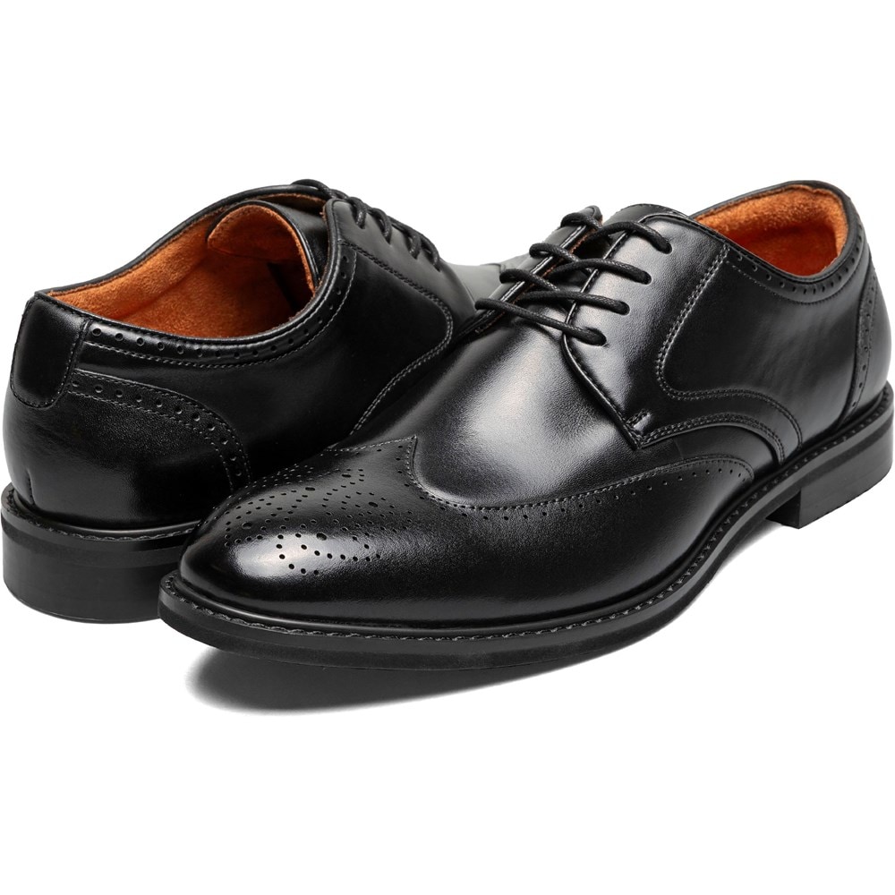 Stacy Adams Men's Bennett Wingtip Oxford | Famous Footwear