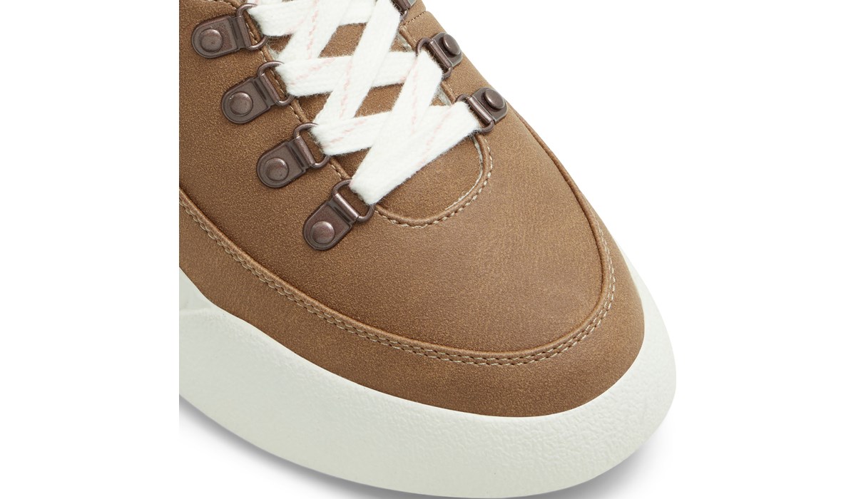 naturalizer marsha flat