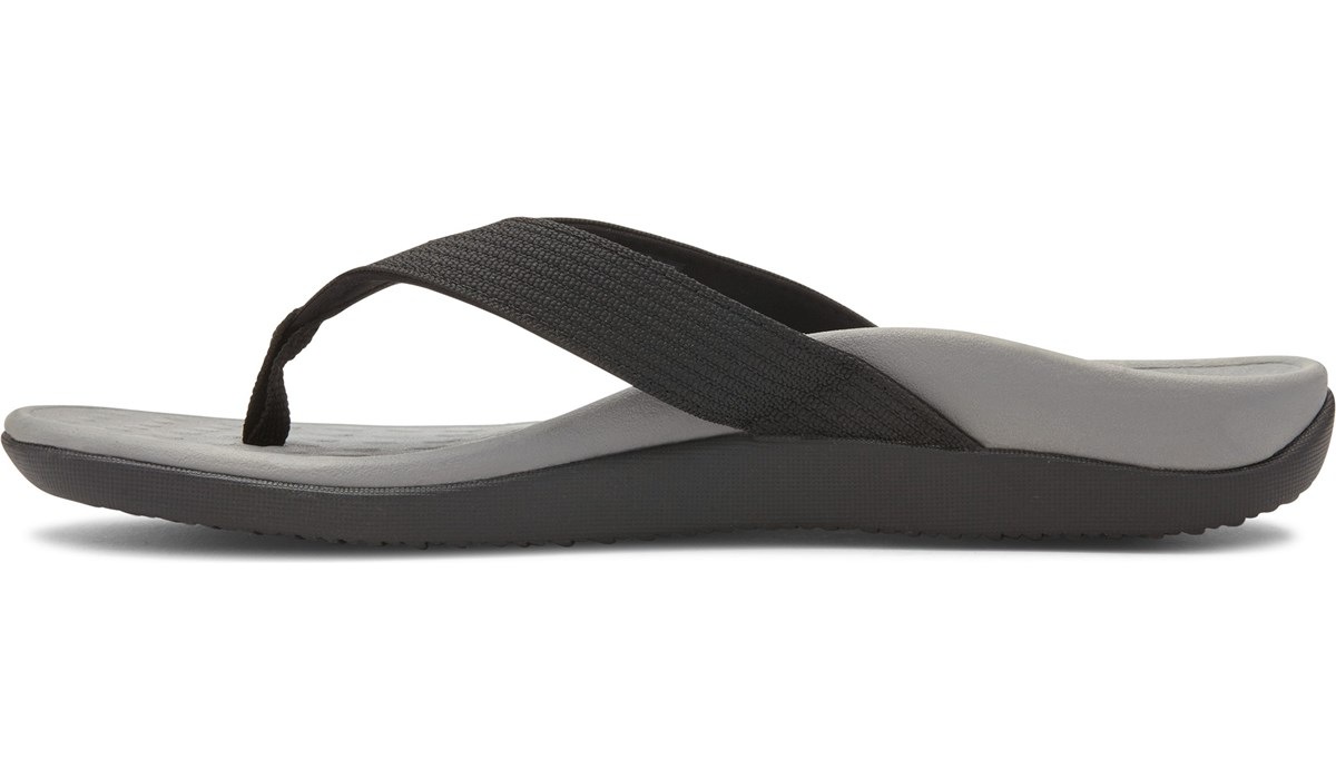famous footwear vionic sandals