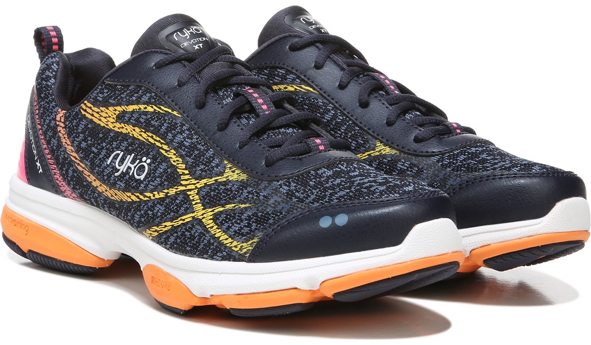 Yiyu Large Size Men and Women Couples High Help Basketball Shoes New Personality Comfortable Sneakers Dance Training Yiyu Large Size Men and Women Couples High Help Basketball Shoes New Personality Comfortable Sneakers Dance Training