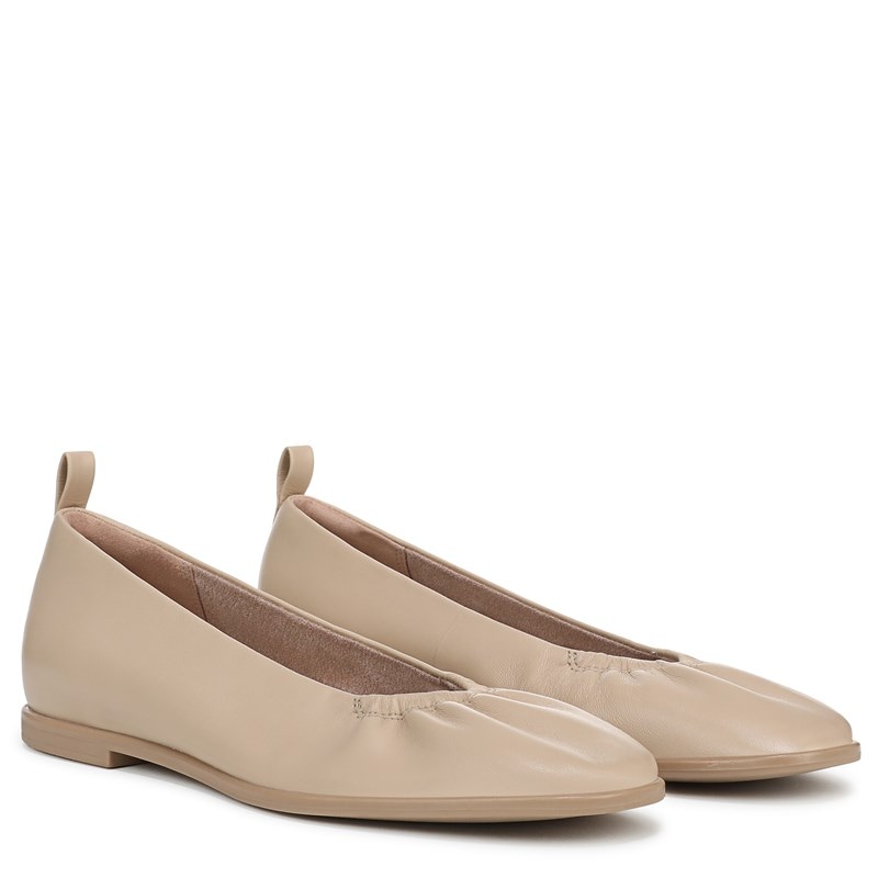 Naturalizer Women's Estie Ballet Flat Shoes (Coastal Tan Leather) - Size 5.5 M