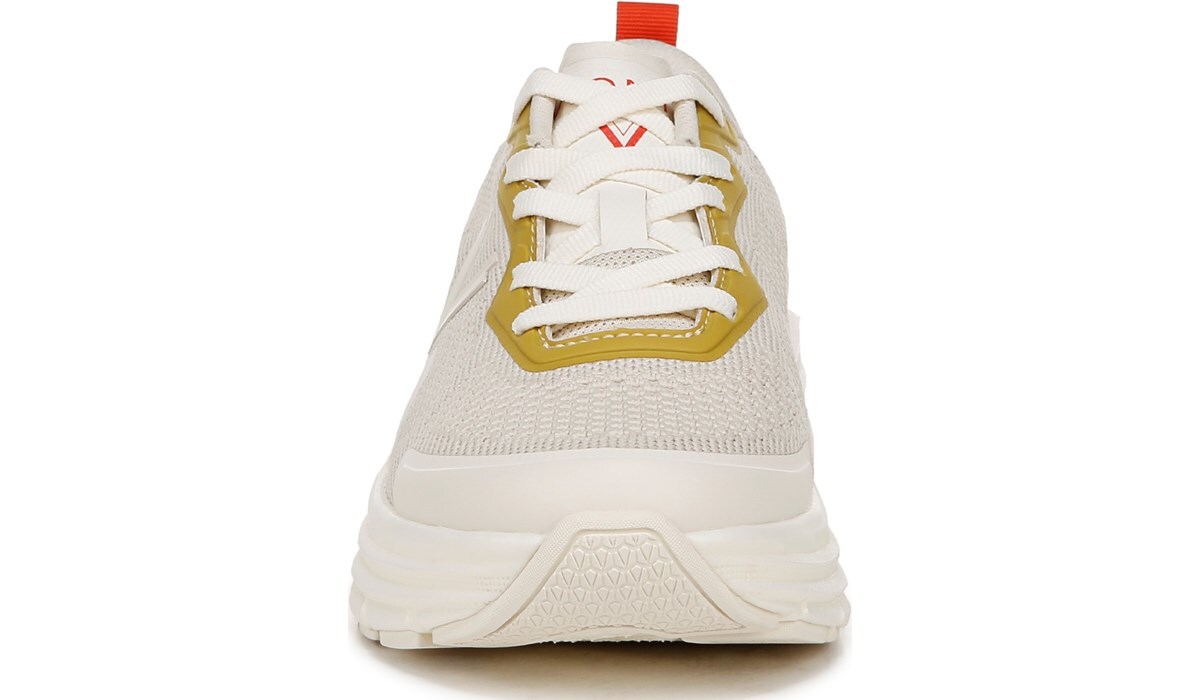 Vionic Women's Walk Max Sneaker | Famous Footwear
