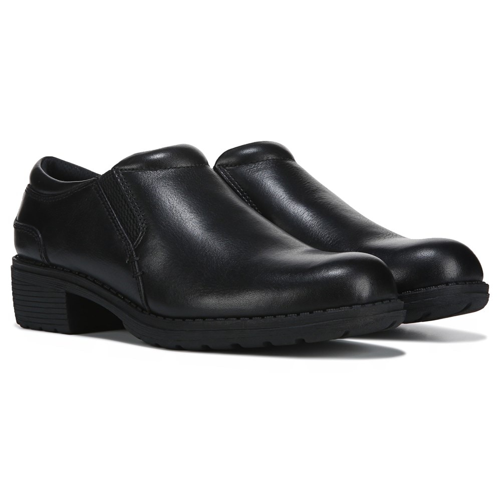 Famous footwear eastland on sale