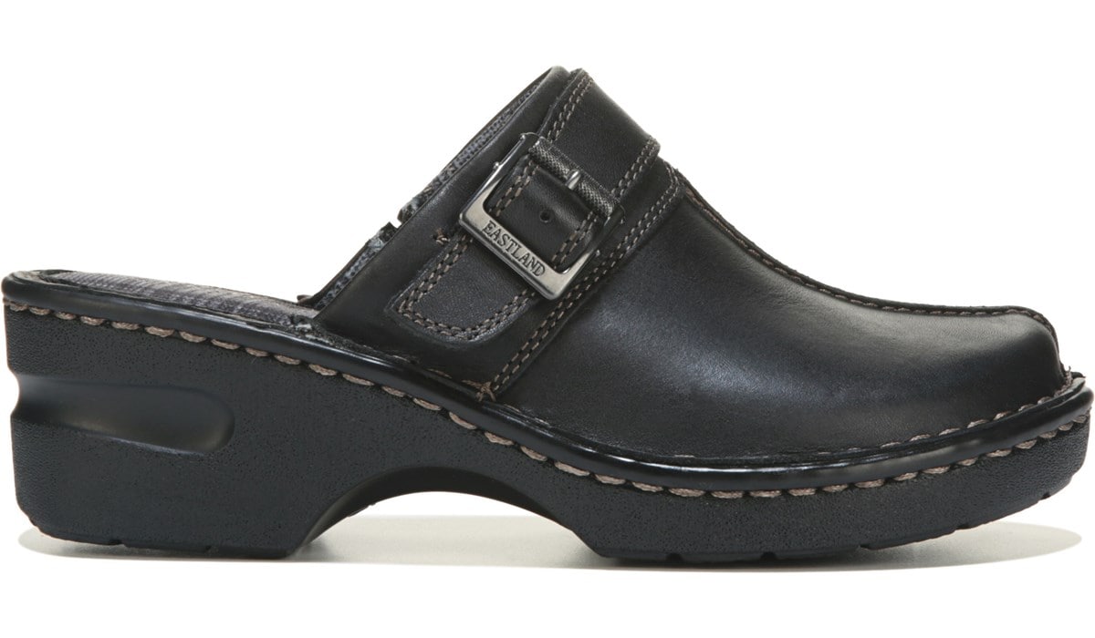 eastland mae clog
