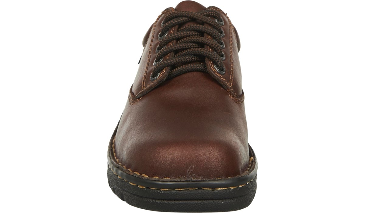 eastland brown oxford