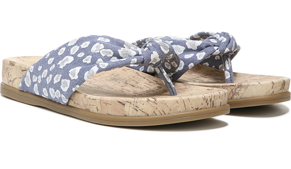 wide flip flop sandals