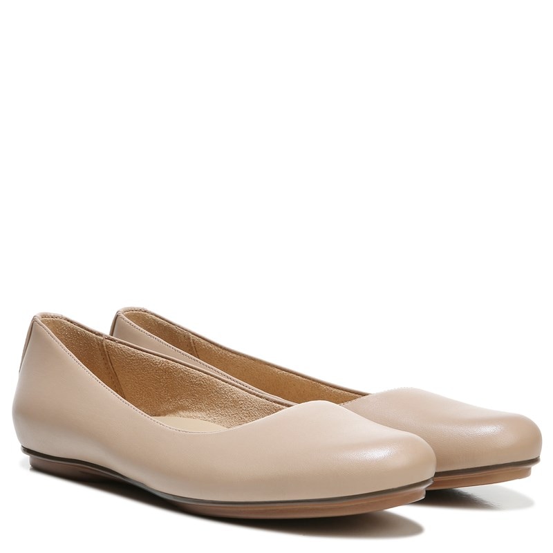 Naturalizer Women's Maxwell Ballet Flat Shoes (Crème Brulee Leather) - Size 10.0 M