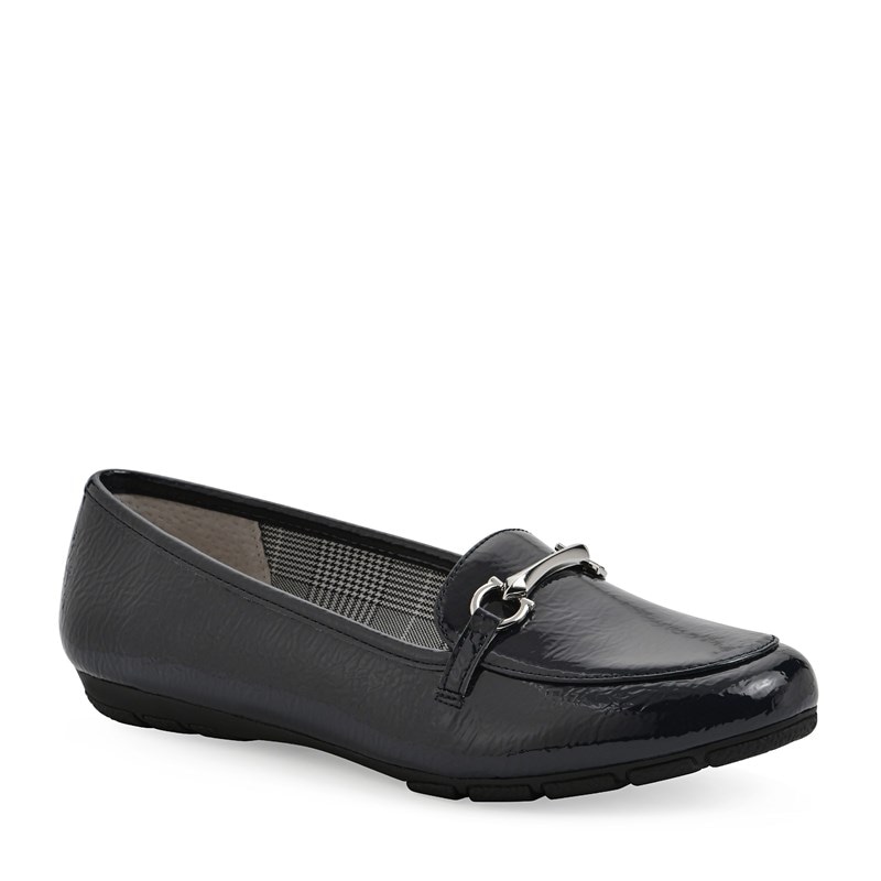 Cliffs by White Mountain Women's Glowing Wide Loafers (Navy Patent) - Size 9.0 W