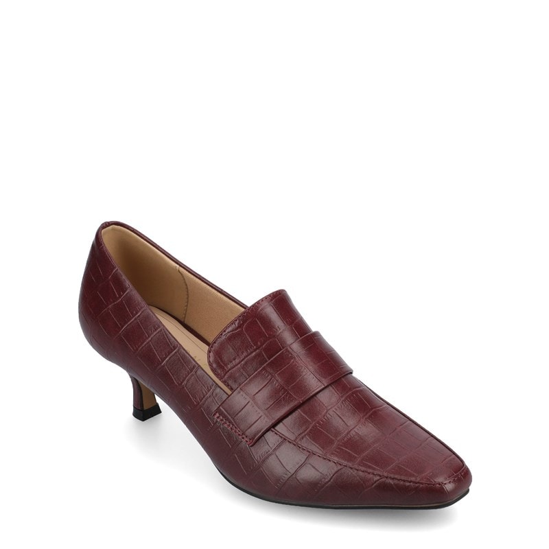 Journee Women's Celina Medium/Wide Width Kitten Heel Pump Shoes (Oxblood) - Size 10.0 M