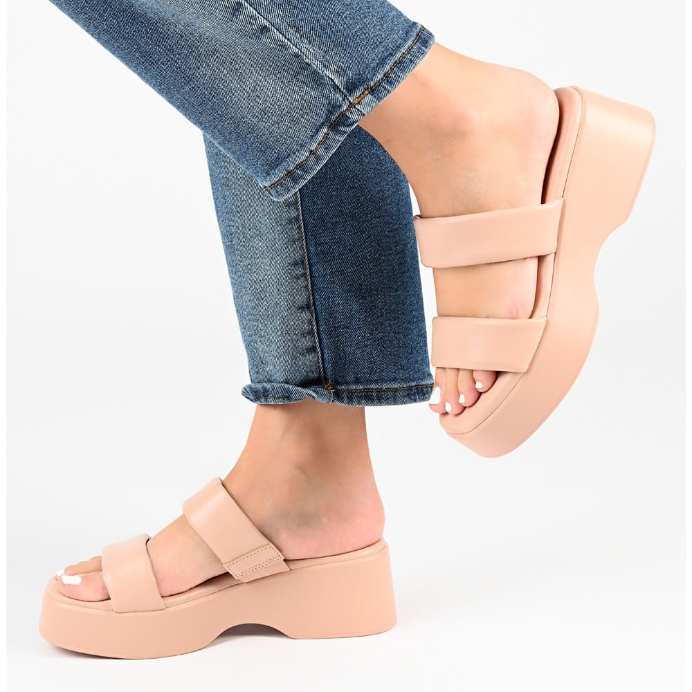 Journee Women's Veradie Platform Slide Sandal | Famous Footwear
