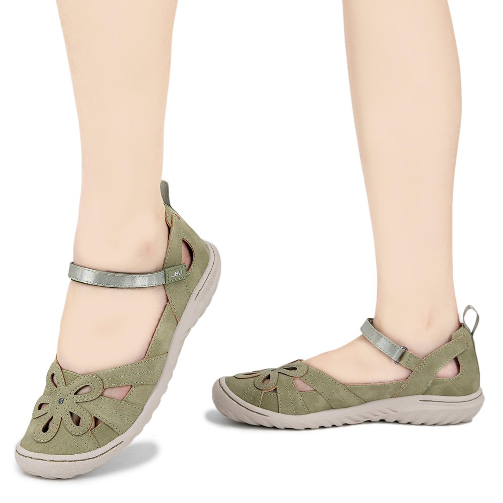 Famous footwear best sale magnolia