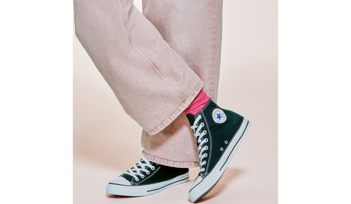 Converse Chuck Taylor All Star Hi Top Sneaker | Famous Footwear