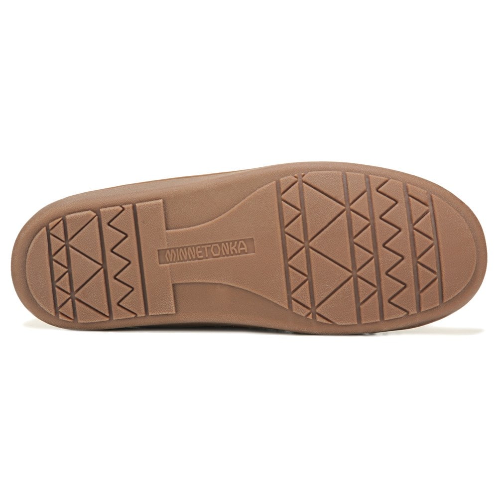 Minnetonka famous footwear discount