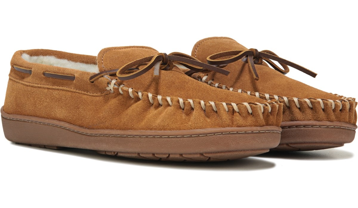 mens minnetonka moccasin slippers