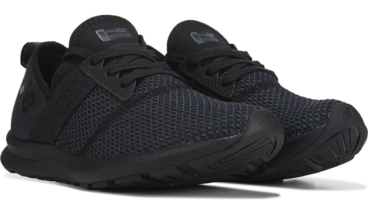 new balance women's athletic shoes