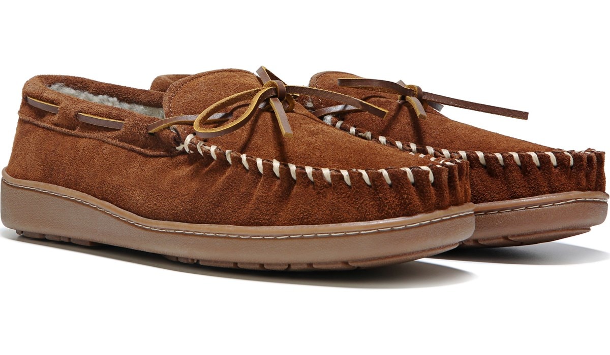 minnetonka moccasins mens slippers