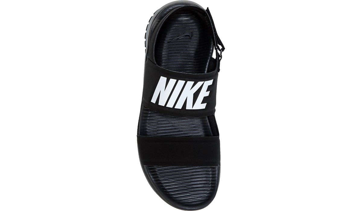 nike tanjun sandals black size 7