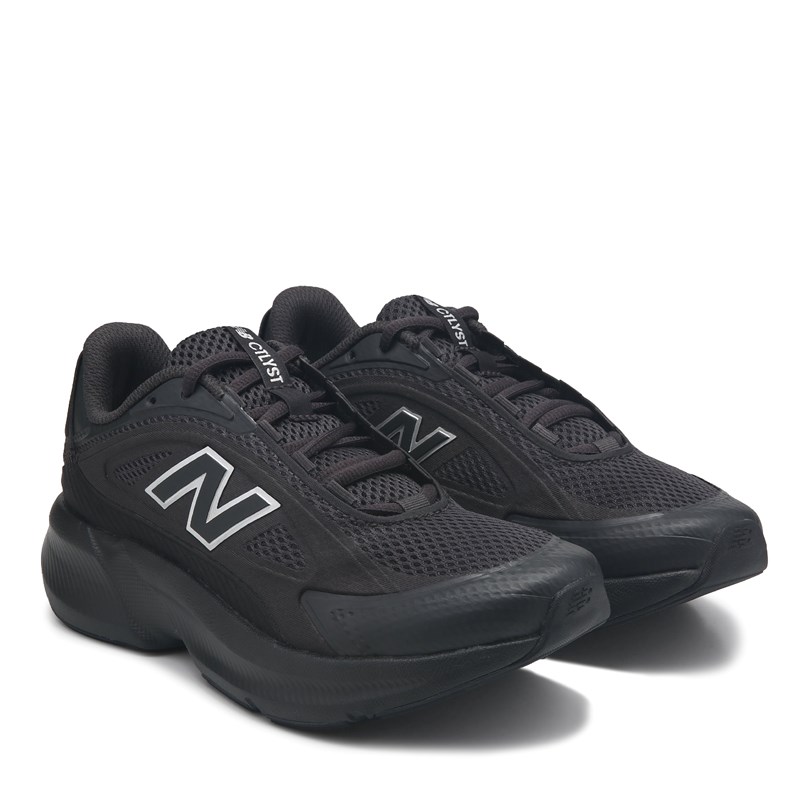 New Balance Women's Catalyst Sneakers (Black/Silver) - Size 12.0 B