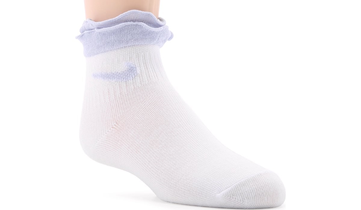 nike women's pom pom socks