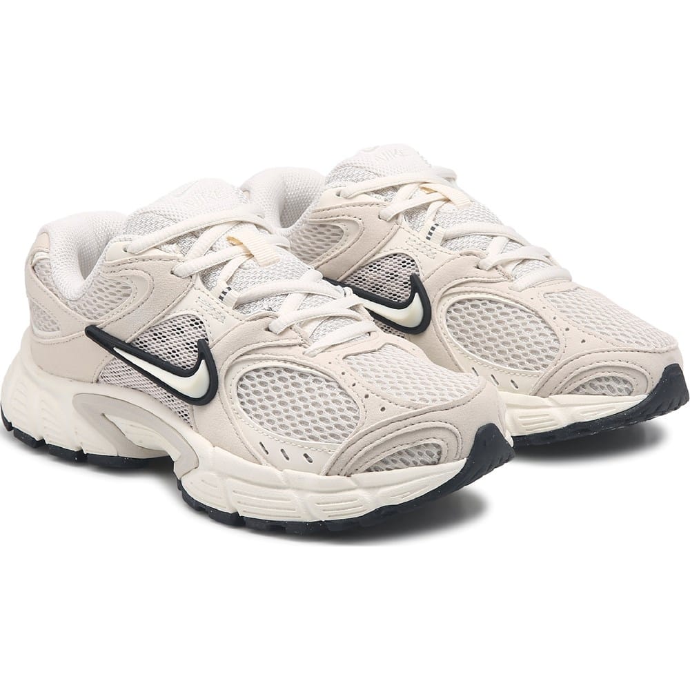 Women's V5 RNR Sneaker