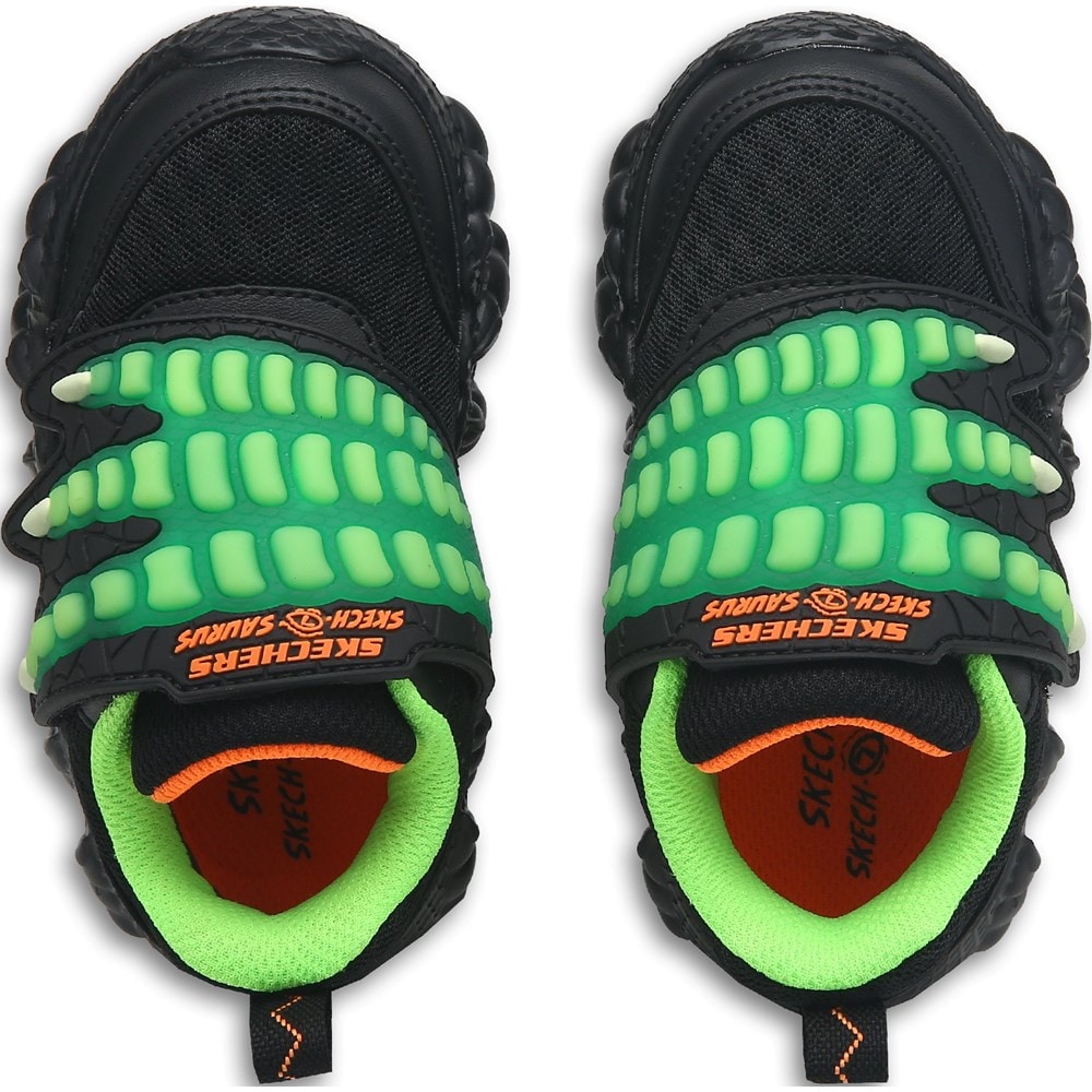 ラッキーツアーズ Skechers Girls Hearts Light-Up Sneaker - Samsclub.com