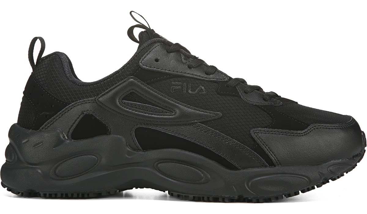 slip proof waterproof shoes