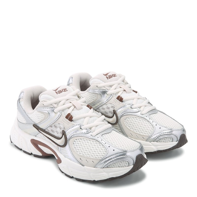 Nike Women's V5 Rnr Sneakers (Off White/Brown) - Size 8.5 M