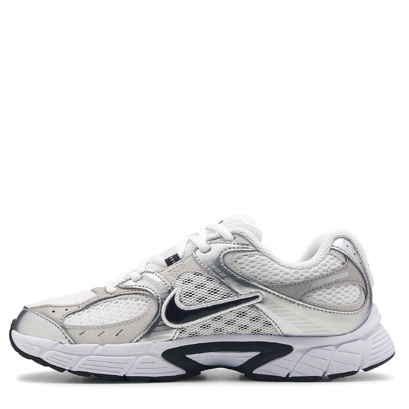 Nike Kids' V5 Runner Sneaker Big Kids Shoes (White/Black) - Size 4.5 M