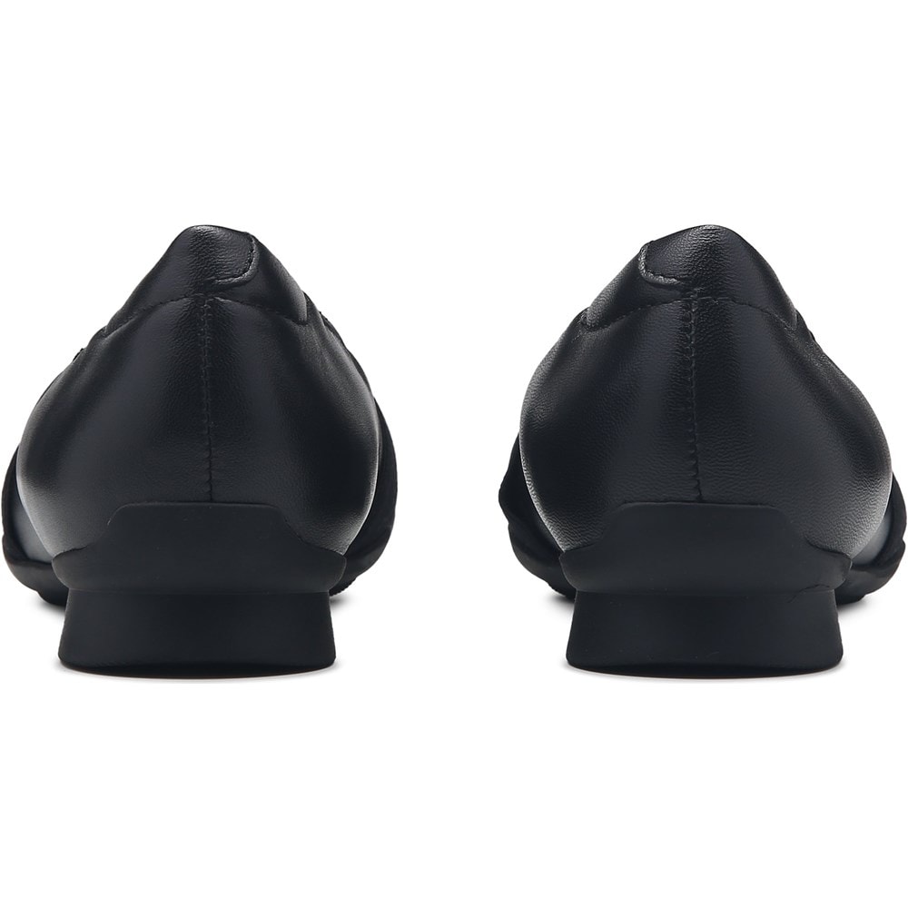 Clarks Women's Jazmynn Gem Flat | Famous Footwear