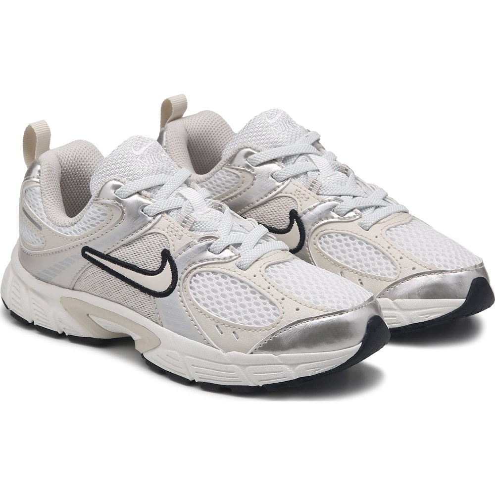 Nike W V5 RNR ローカットスニーカー　24cm NIKE】 ナイキ W V5 RNR ウィメンズV5 RNR WIH6355 ABC-MART限定