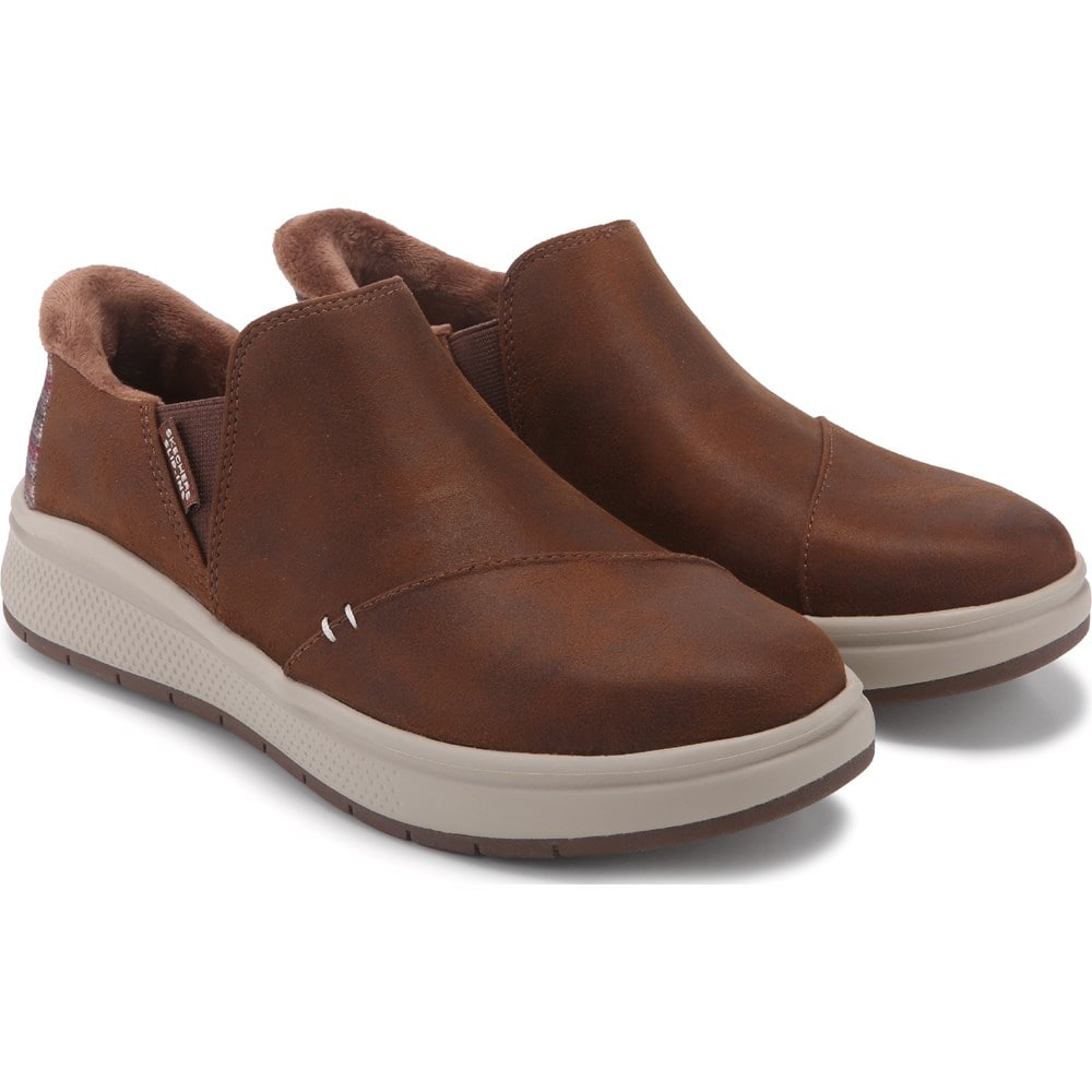 Skechers Women's Slip-ins Skip Cute Wave Slip On | Famous Footwear