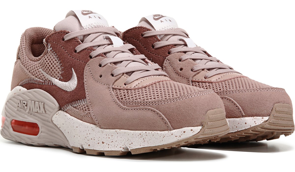 What a great pair! These shoes + BOGO Famous Footwear