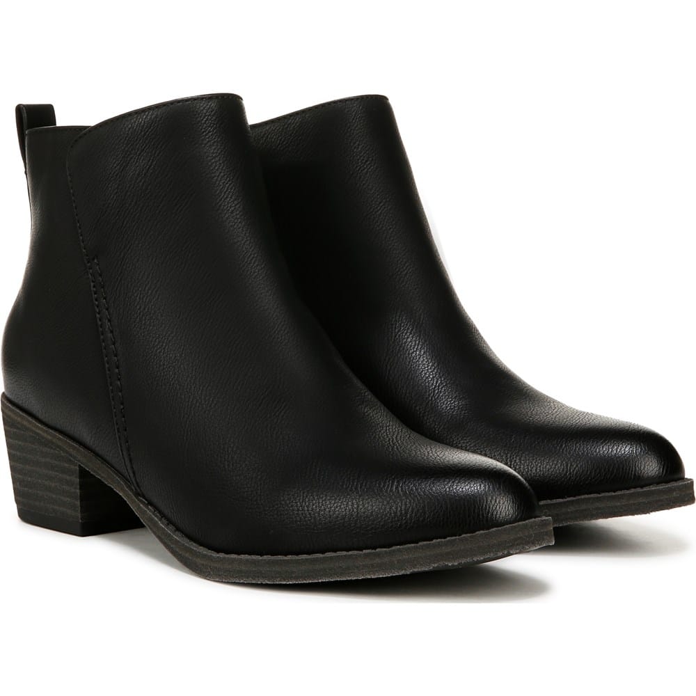 Naturalizer Women's Zaylee Casual Bootie | Famous Footwear