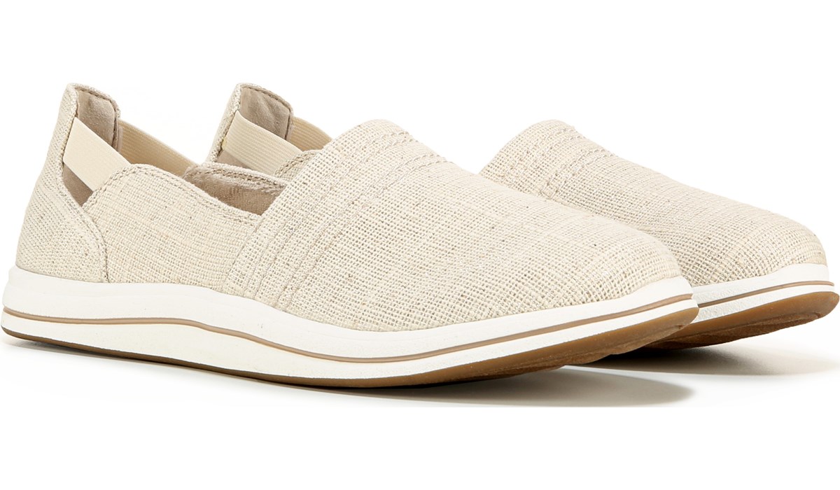 clarks at famous footwear