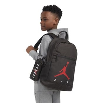 jumpman nike air jordan backpack crossover backpack Jam Hbr padded shoulder straps and sternum strap allow for comfortable carrying Jordan Air Pack Backpack (19L)