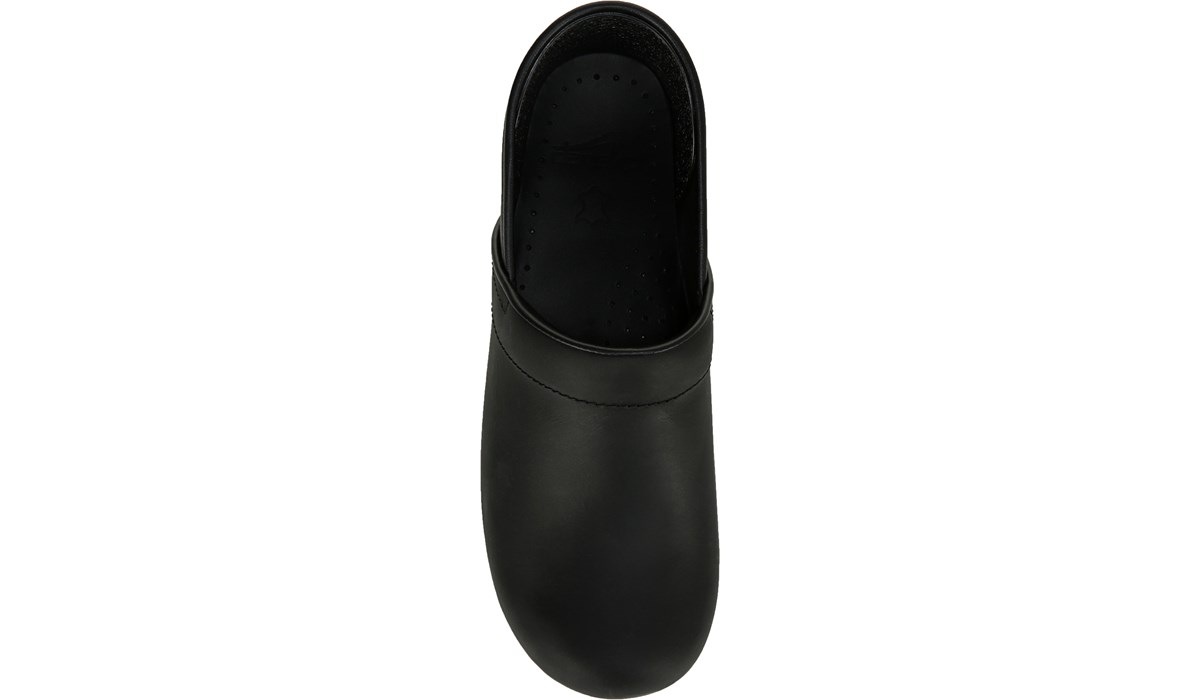 dansko famous footwear