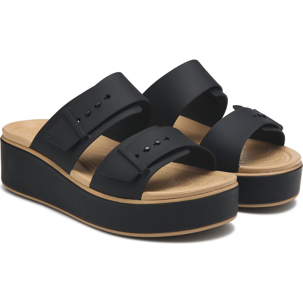 Crocs Women's Brooklyn Buckle Wrap Platform Sandal | Famous Footwear