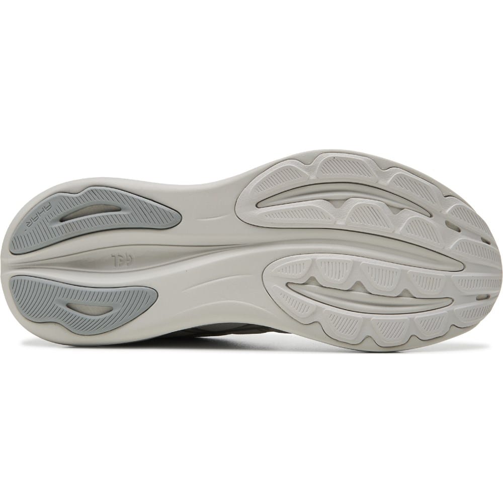 ASICS Men's GEL Pulse 17 Running Shoe | Famous Footwear