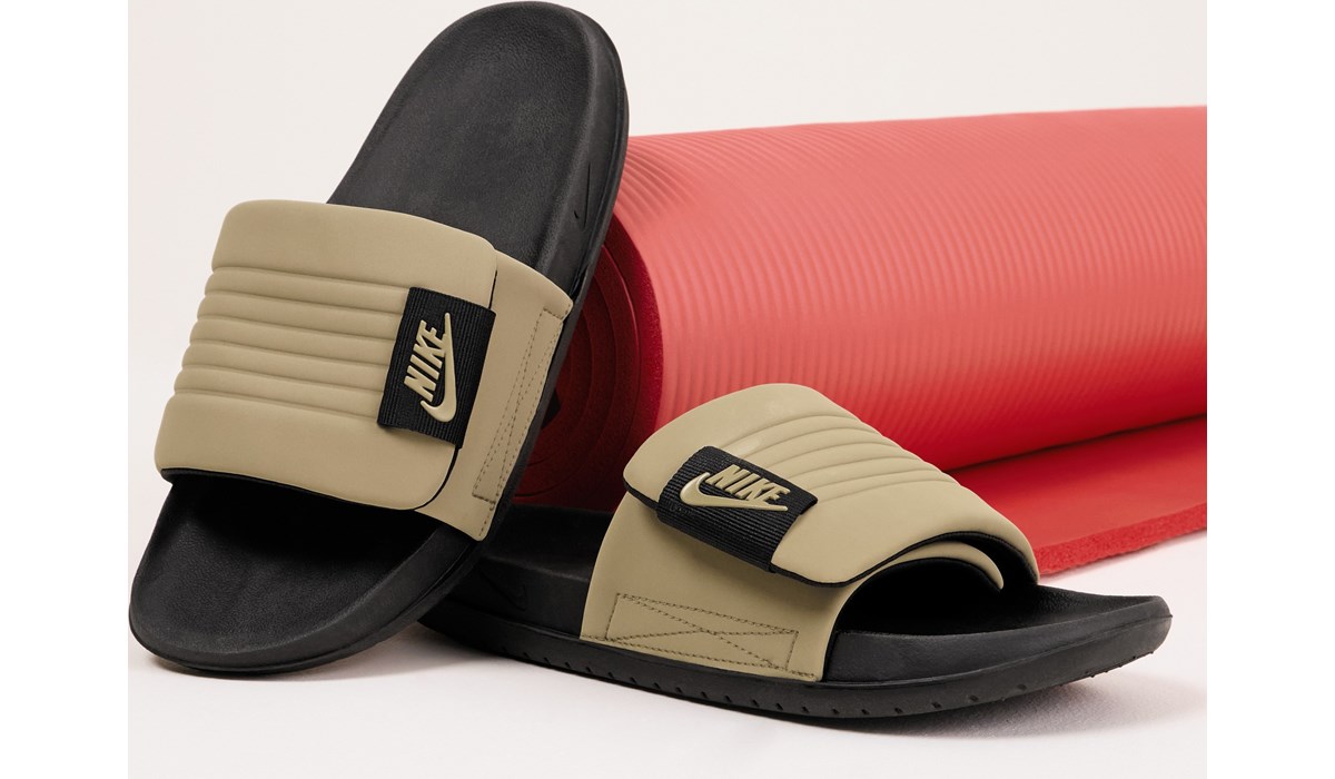 Nike Men's Offcourt Adjust Slide Sandal | Famous Footwear