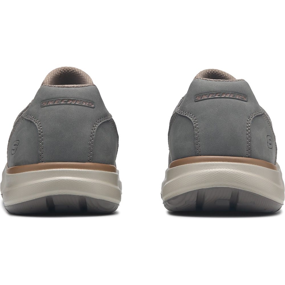 Skechers Men's Finch Bungee Lace Wide Slip On | Famous Footwear