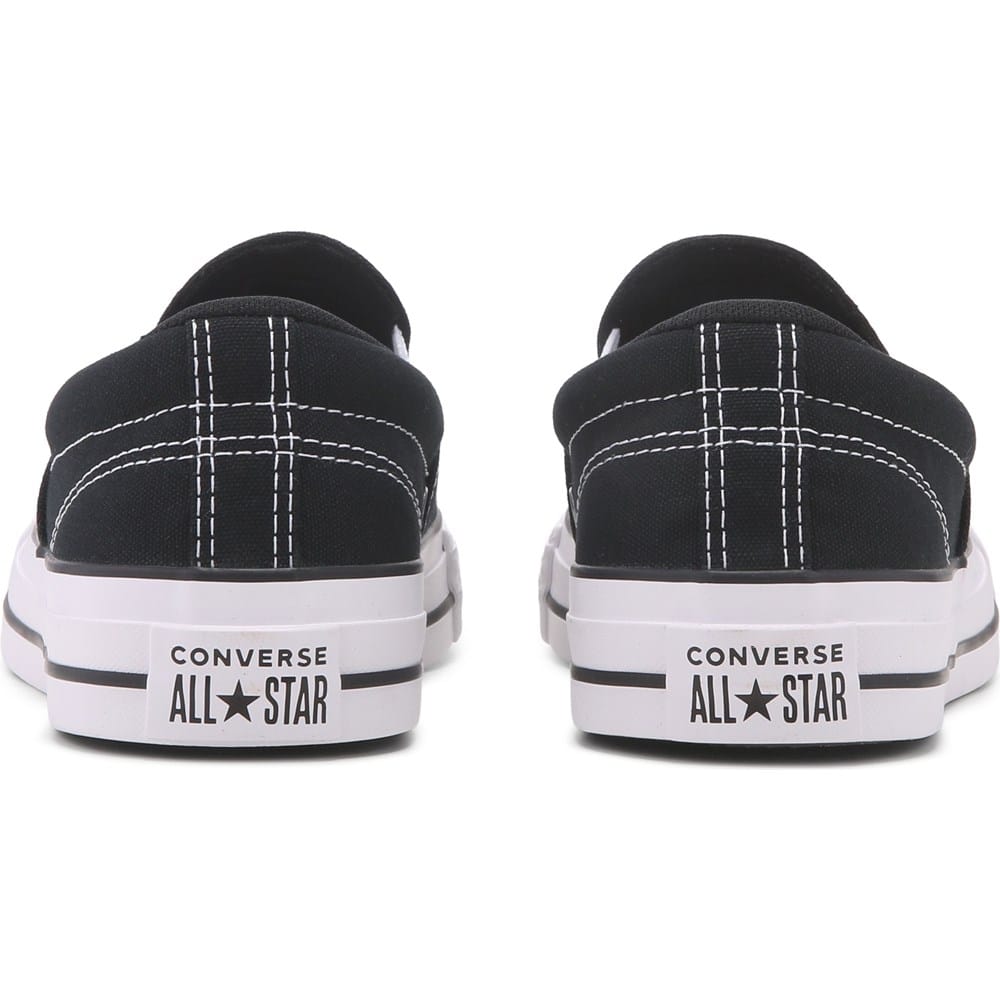 Converse Chuck Taylor All Star Malden Slip On Low Top Sneaker
