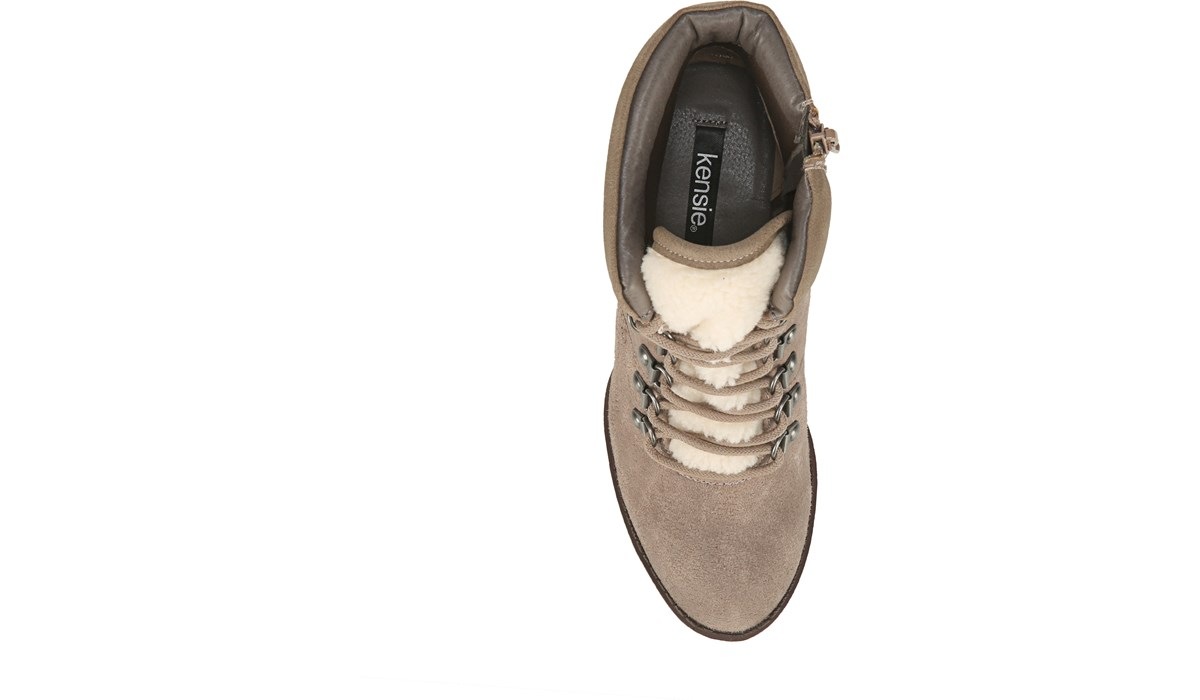 block heel hiker boots