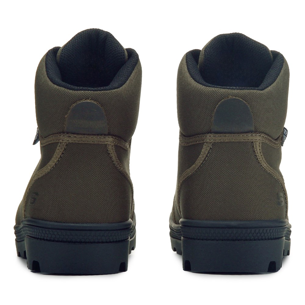 Famous footwear work shoes deals